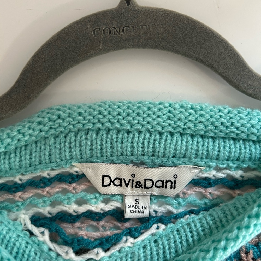 Davi & Dani Teal And Brown Knit Sweater View 4